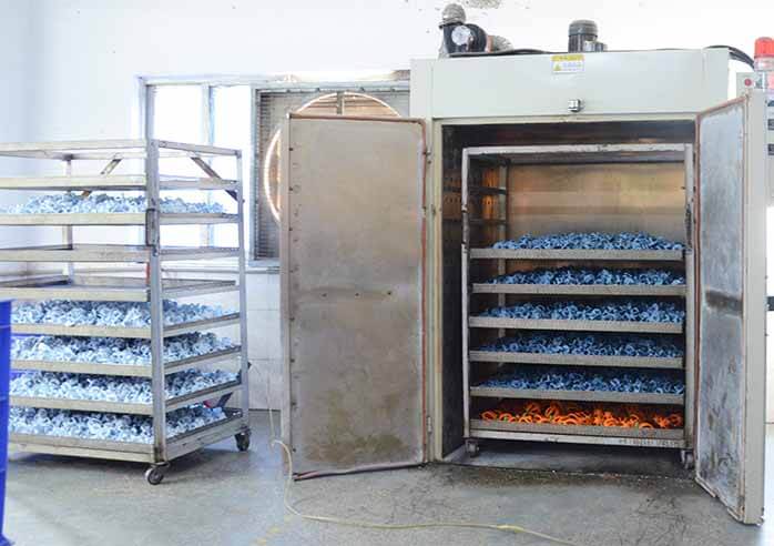 Baking_silicone_baby_ pacifiers